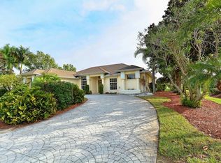 111 Abercrombie Ave, Englewood, FL 34223