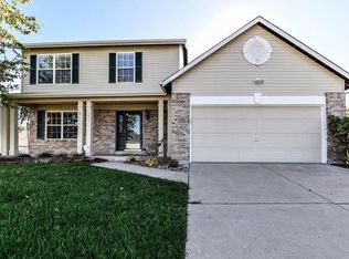 1404 Chambers Dr, O'Fallon, MO 63366