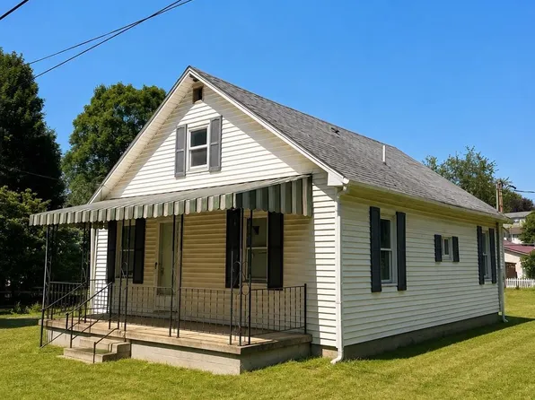 14 White Lamb Ln, Elkins, WV 26241