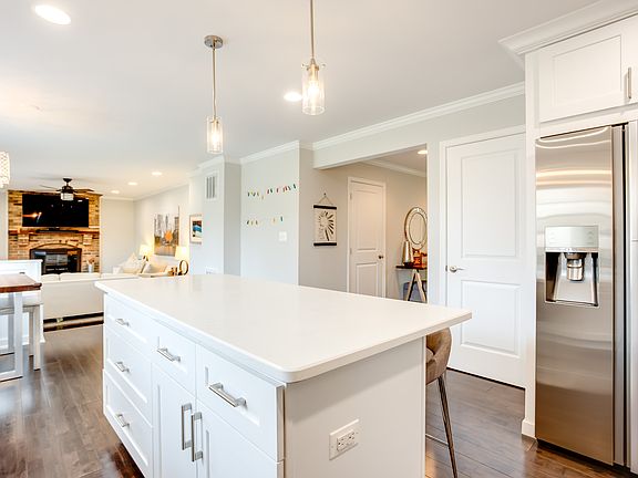 5th image of 4613 Sand Rock Ln