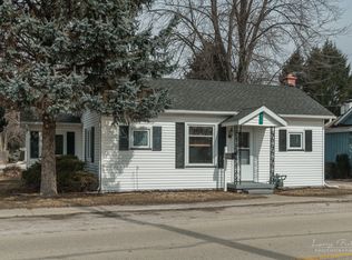415 E Center St, Sandwich, IL 60548