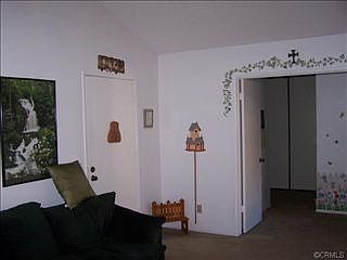 2nd image of 960 E Bonita Ave Unit 68