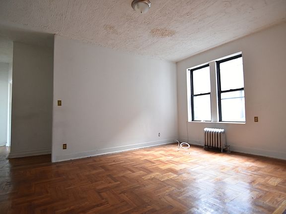 3rd image of 56 Rockaway Pkwy #12A