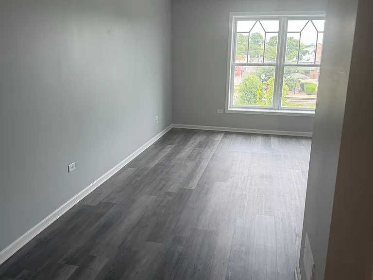 9 W Quincy St #C — Photo 5