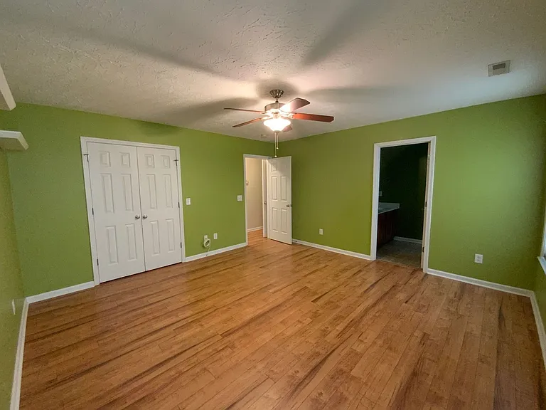 329 Rose Bud Ln — Photo 8