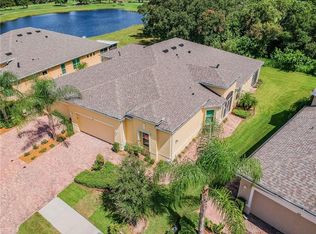662 Chipper Dr, Sun City Center, FL 33573