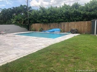 6066 SW 25th St, Miami, FL 33155