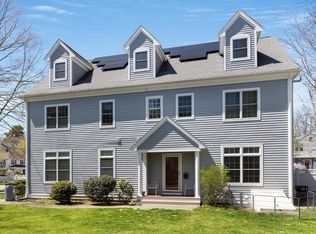 38 Maple St #38, Needham, MA 02492