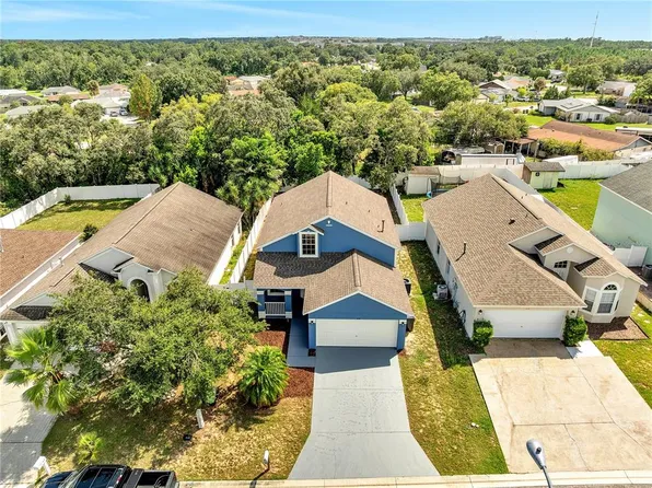424 Royal Ridge Dr, Davenport, FL 33837