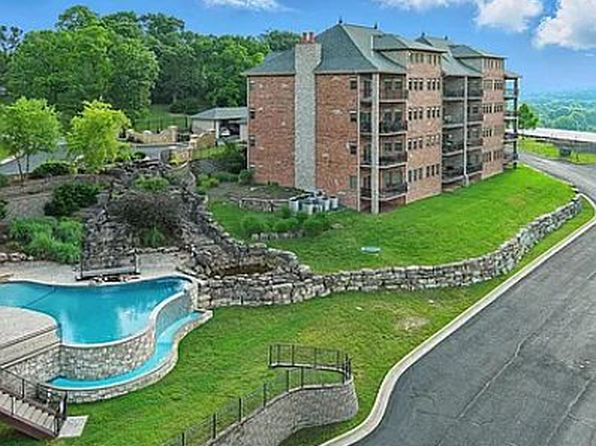 1310 Riverstone Dr