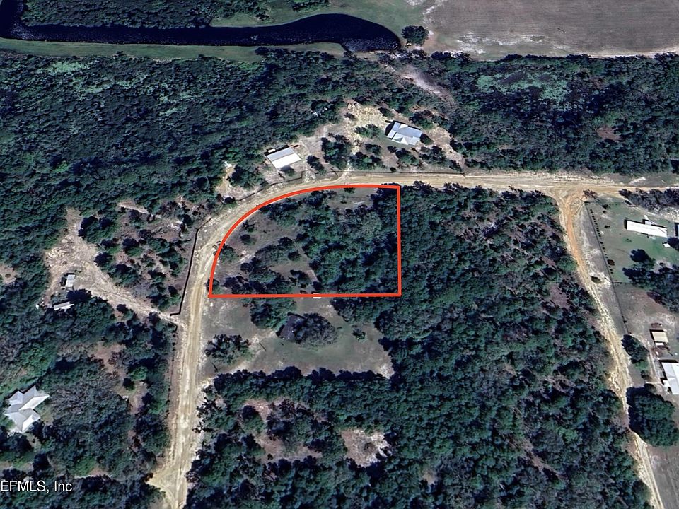 2nd image of 116 OAKWOOD VILLAGE Lane