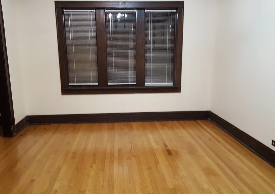 1st image of 2951 N Karlov Ave #2