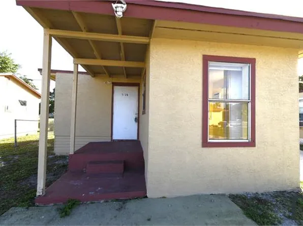 512 N 27th St, Fort Pierce, FL