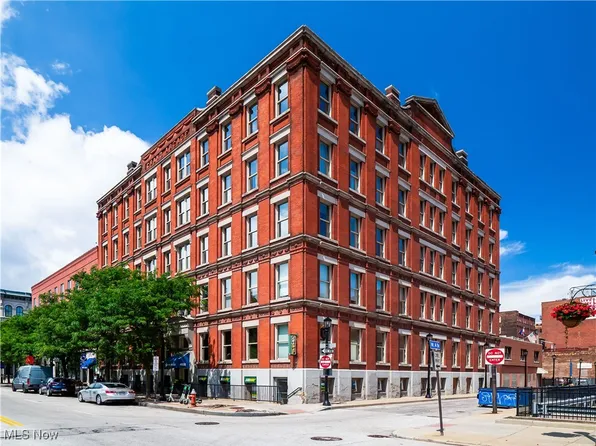 408 W Saint Clair Ave APT 307, Cleveland, OH 44113