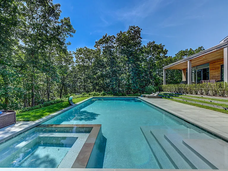 1 Paumanok Rd — Photo 11