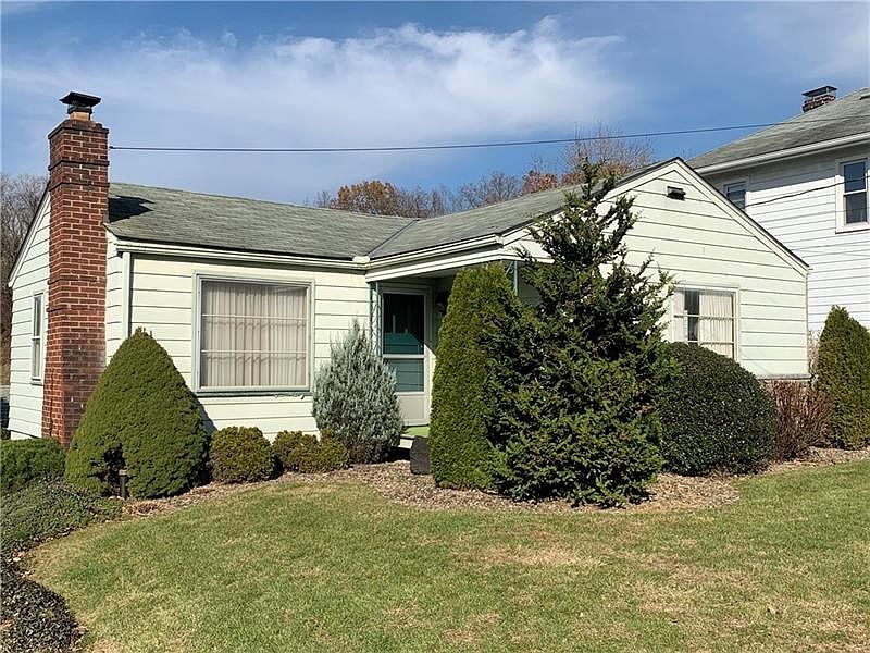 1st image of 415 Sloan Ave