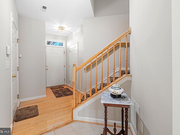 4th image of 5052 Grimm Dr