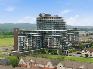550 Service Rd #1201, Grimsby, ON L3M 0H9