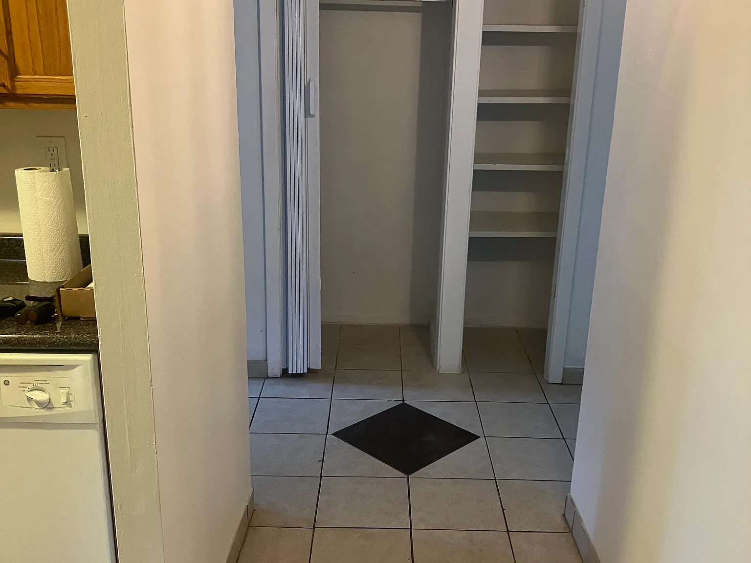 1 bed, 696 sqft, $875 — Photo 4