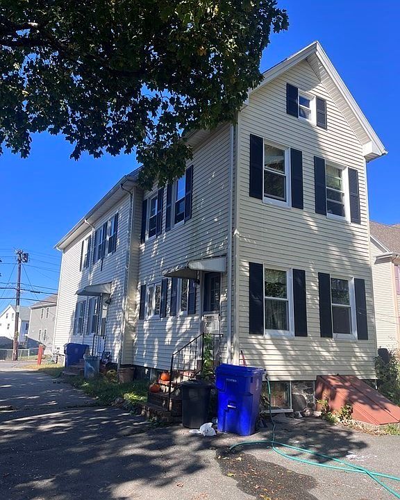 74 Oak St, Taunton, MA 02780 Zillow