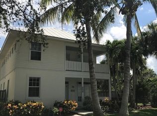 856 Cypress Rd, Vero Beach, FL 32963