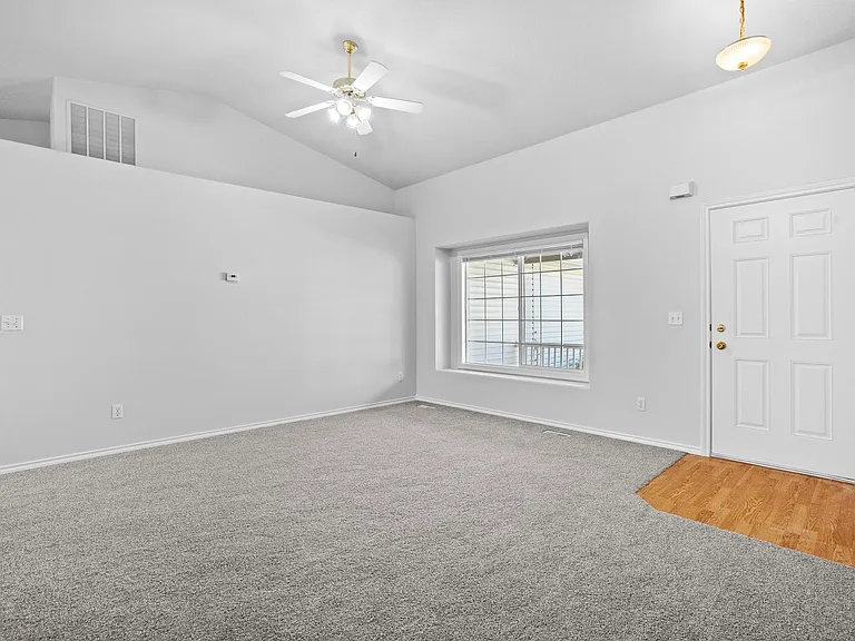 7359 E Nottingham Ln — Photo 6