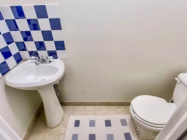 116-26 Parklane South image 23 of 27