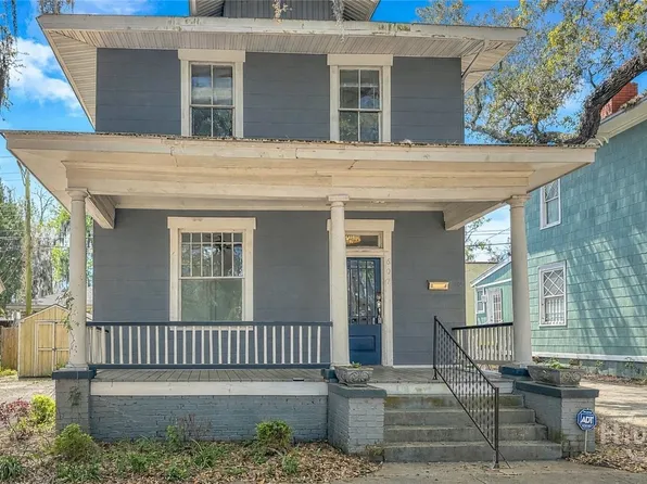 607 E 37th St, Savannah, GA 31401