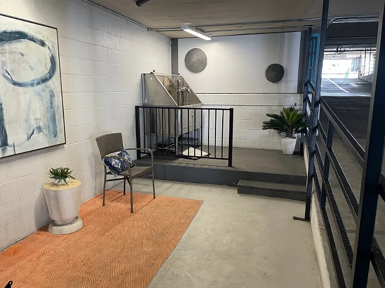 1 bed, 900 sqft, $3,700 — Photo 3