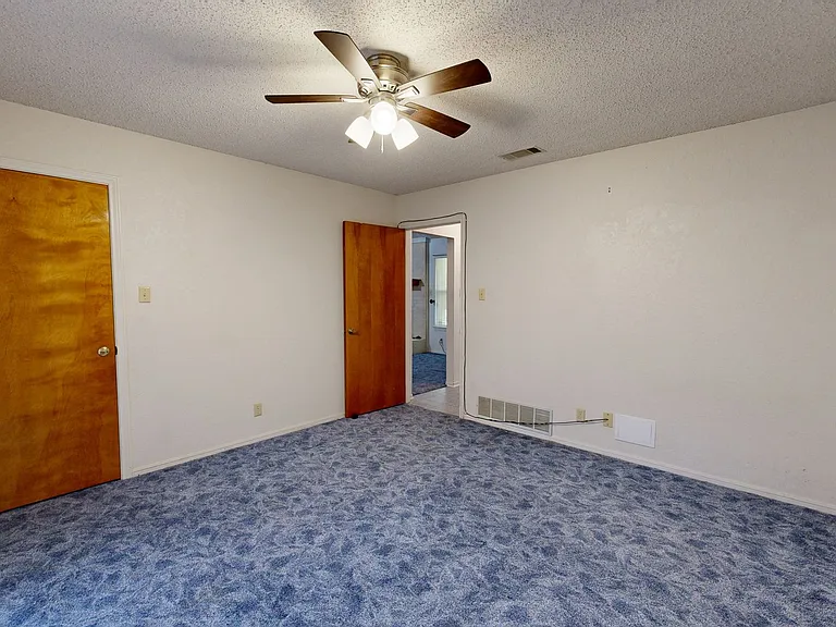 1711 Redwood Dr — Photo 17