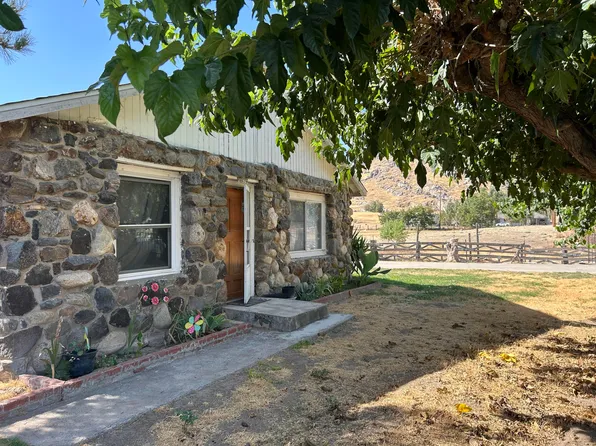 21935 Rd 252, Lindsay, CA 93247