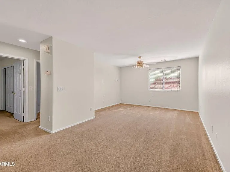 12124 N 142nd Dr — Photo 14