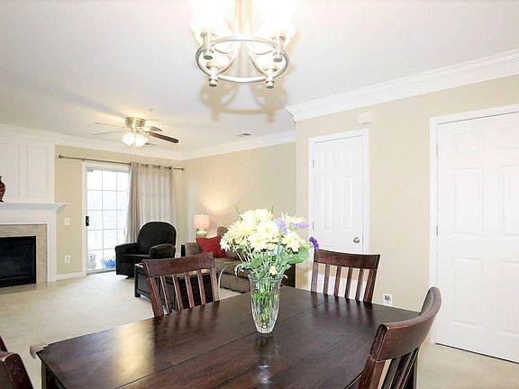 4th image of 5990 Kimberly Anne Way