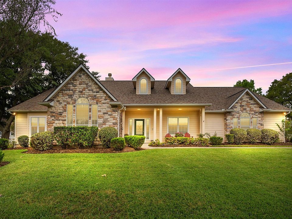 1st image of 7302 Savannah Glen Ln