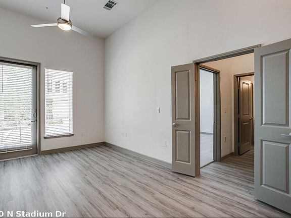 5th image of 7950 N Stadium Dr #1511