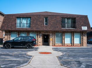 91 Paxton Ave, Calumet City, IL 60409