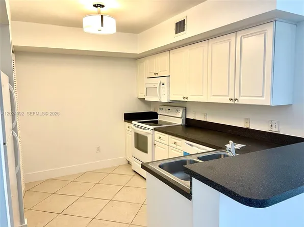 150 NW 96th Ave, Hollywood, FL