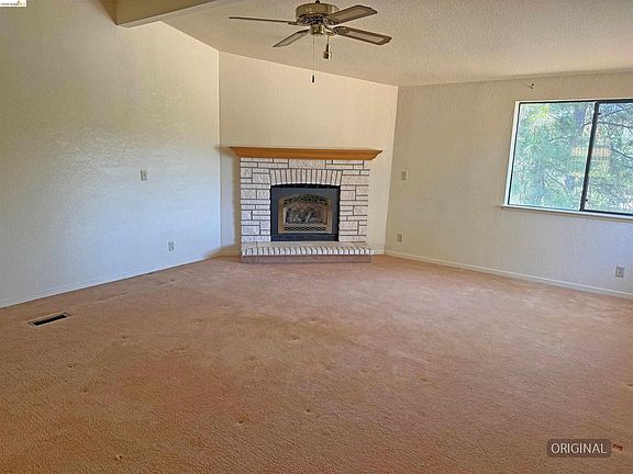 5th image of 22700 Hidden Hollow Dr