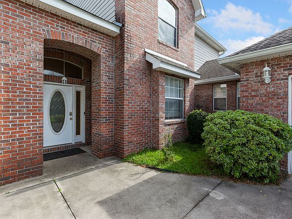 5th image of 6142 Eastfield Trl