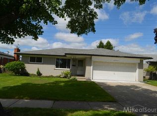 27931 Flanders Ave, Warren, MI