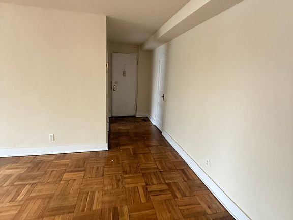 3rd image of 6940 198th St #1