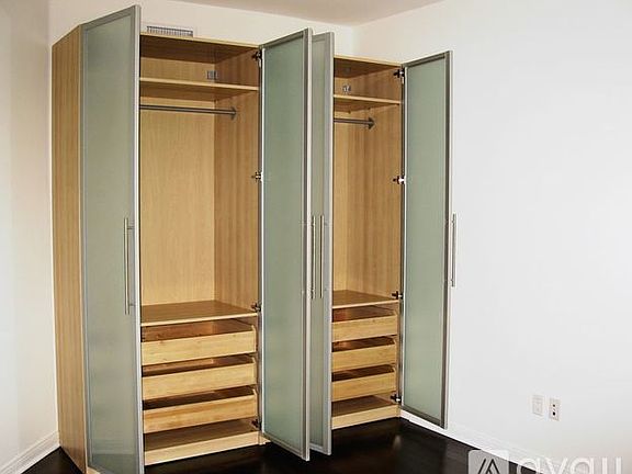 3rd image of 9100 Whitworth Dr APT 1