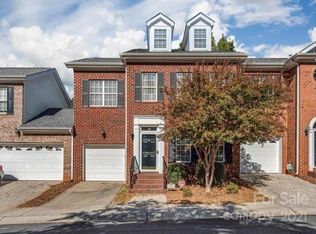 14552 Adair Manor Ct, Charlotte, NC 28277