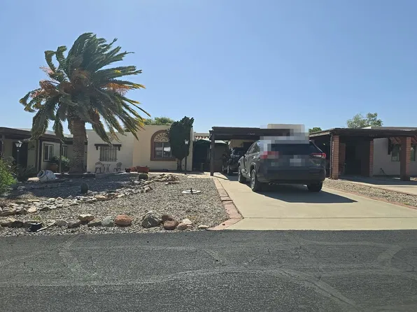 1323 S Desert Meadows Cir, Green Valley, AZ 85614