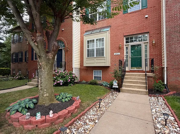 45811 Marlane Ter, Sterling, VA 20166