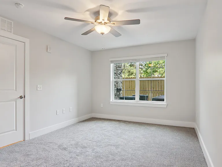 Cherokee Landing — Photo 13