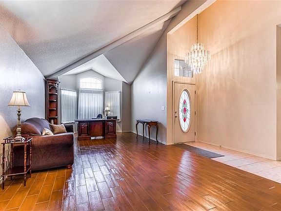 5th image of 12416 Paseo Alegre Dr