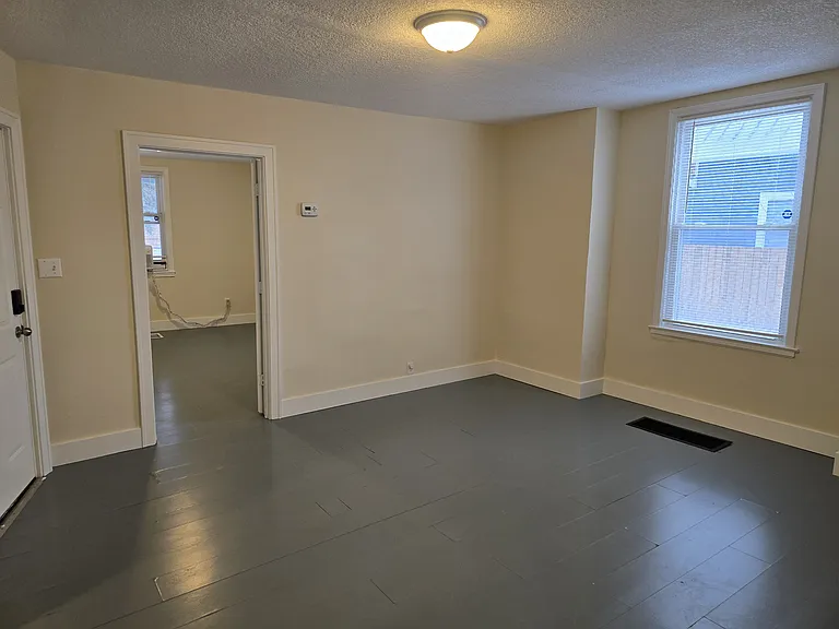 717 31st Ave N #1 — Photo 14