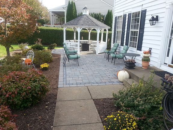 4th image of 6519 Acorn Ct