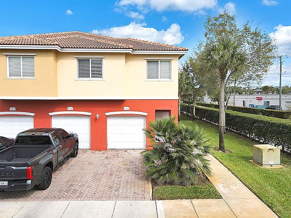 5th image of 3310 Palomino Dr APT 624-6